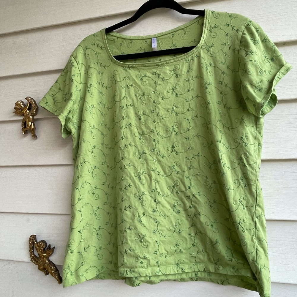 Vintage Green Tee, Embroidered White Stag Tee